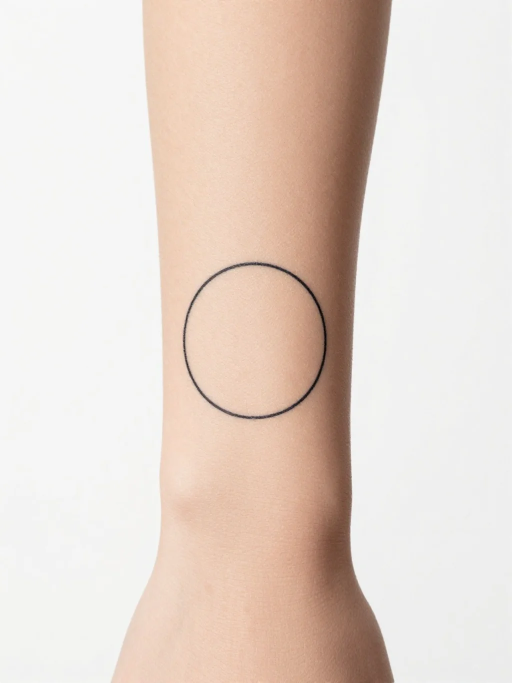 Minimalist Wrist Bracelet Tattoos That Outperform Their Own Simplicity