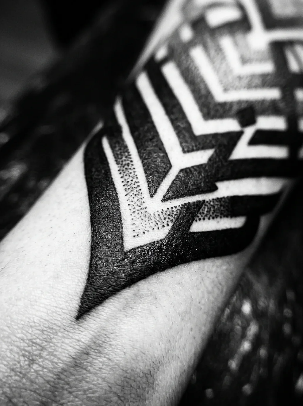 Why Blackwork Became the Unofficial Signature of This Entire Aesthetic