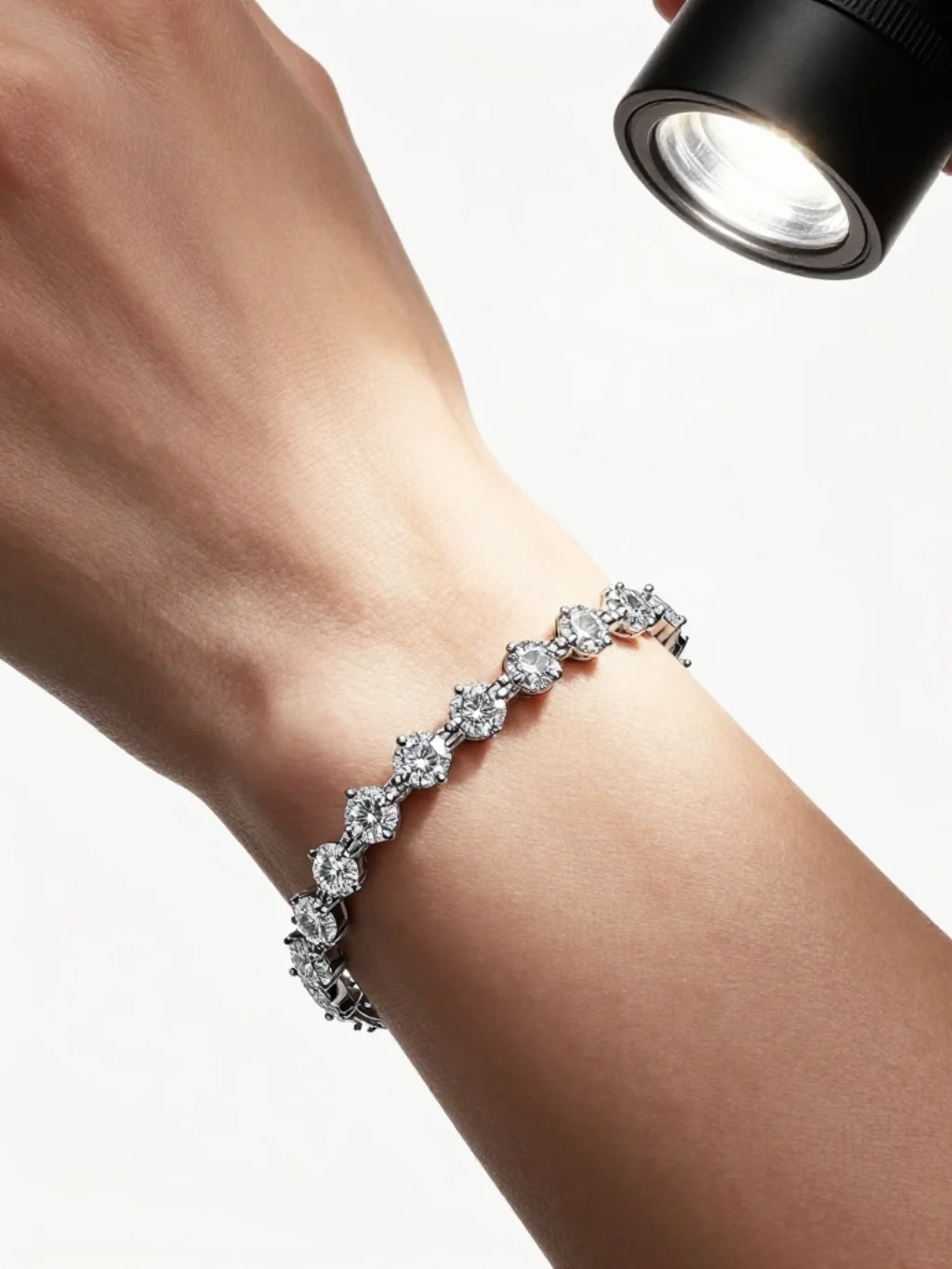Fine Line Wrist Bracelet Tattoos That Rival the Delicacy of Real Jewelry