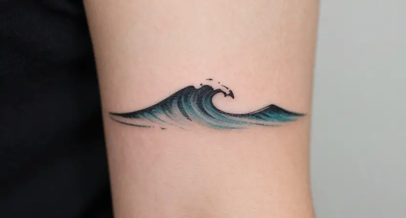 simple wave tattoo ideas